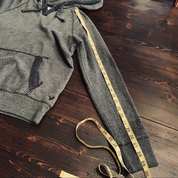 Gray Hoodie by American Eagle Outfitters Vintage - Picture 6 of 6